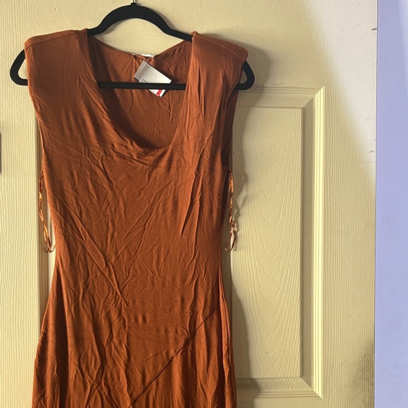 Good American Dresses & Skirts - Good American Elegant Brown Sleeveless Dress